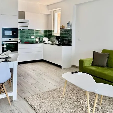 Апартаменты Vista View Relax *